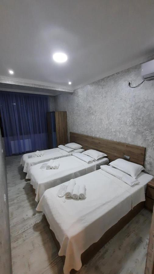 Inaisi Hotel Kutaisi Luaran gambar